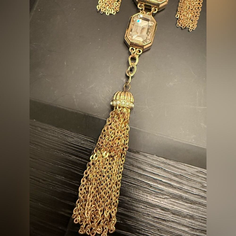 NWT Gold Chain Tassel Bib Necklace and Dangle Earrings Rhinestones Jewelry Set - Picture 4 of 5